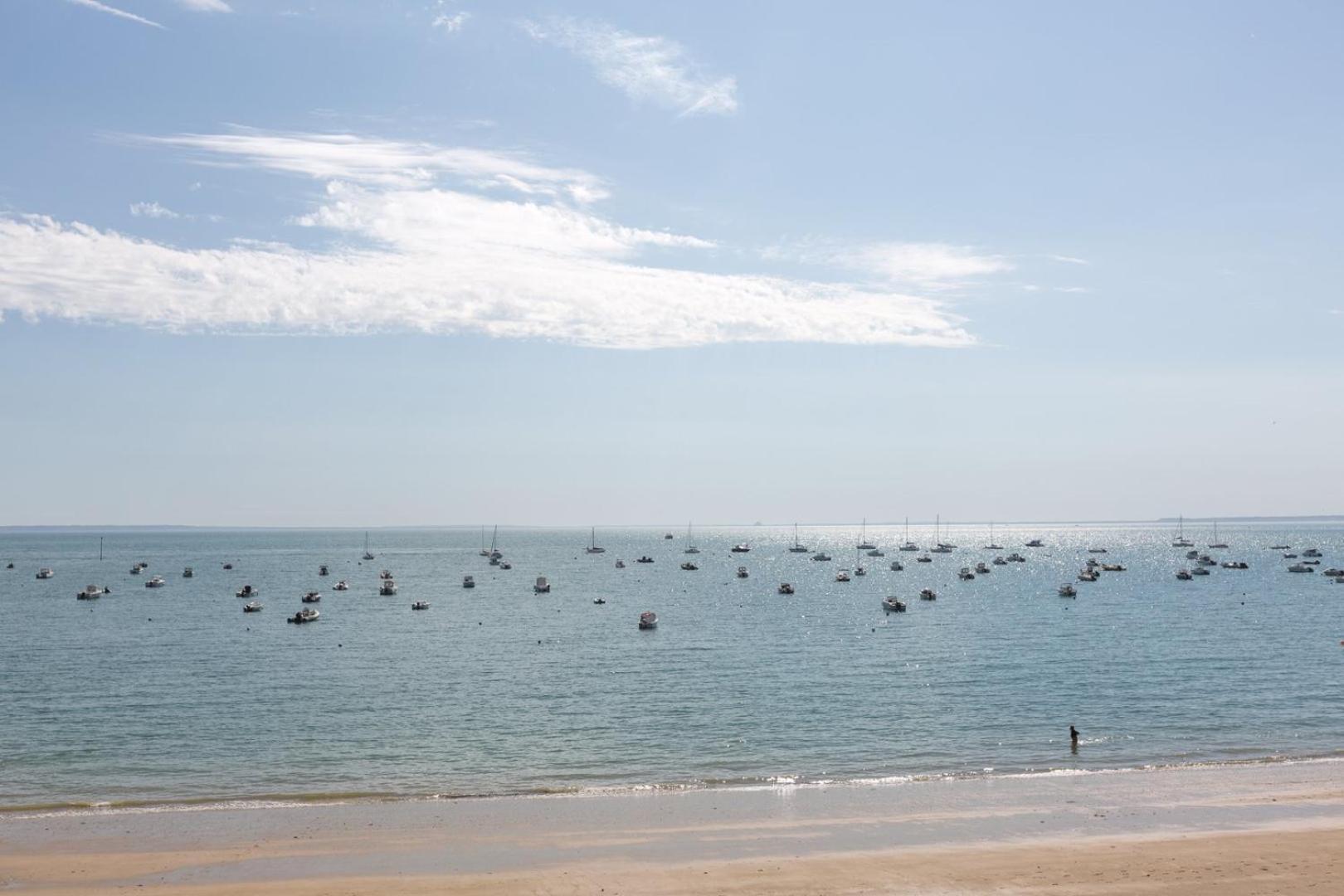 Les Pieds Dans L'Eau - Bel Appartement - Vue Mer Cancale Kültér fotó